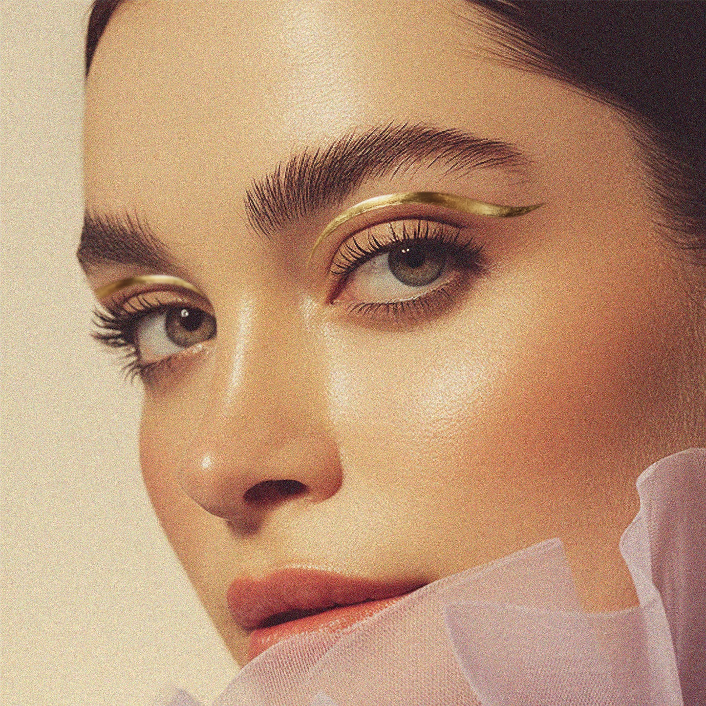 Golden Wing Eyeliner