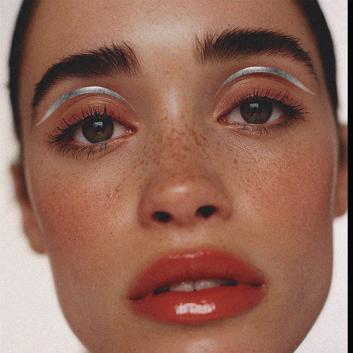 Silver Wing Eyeliner