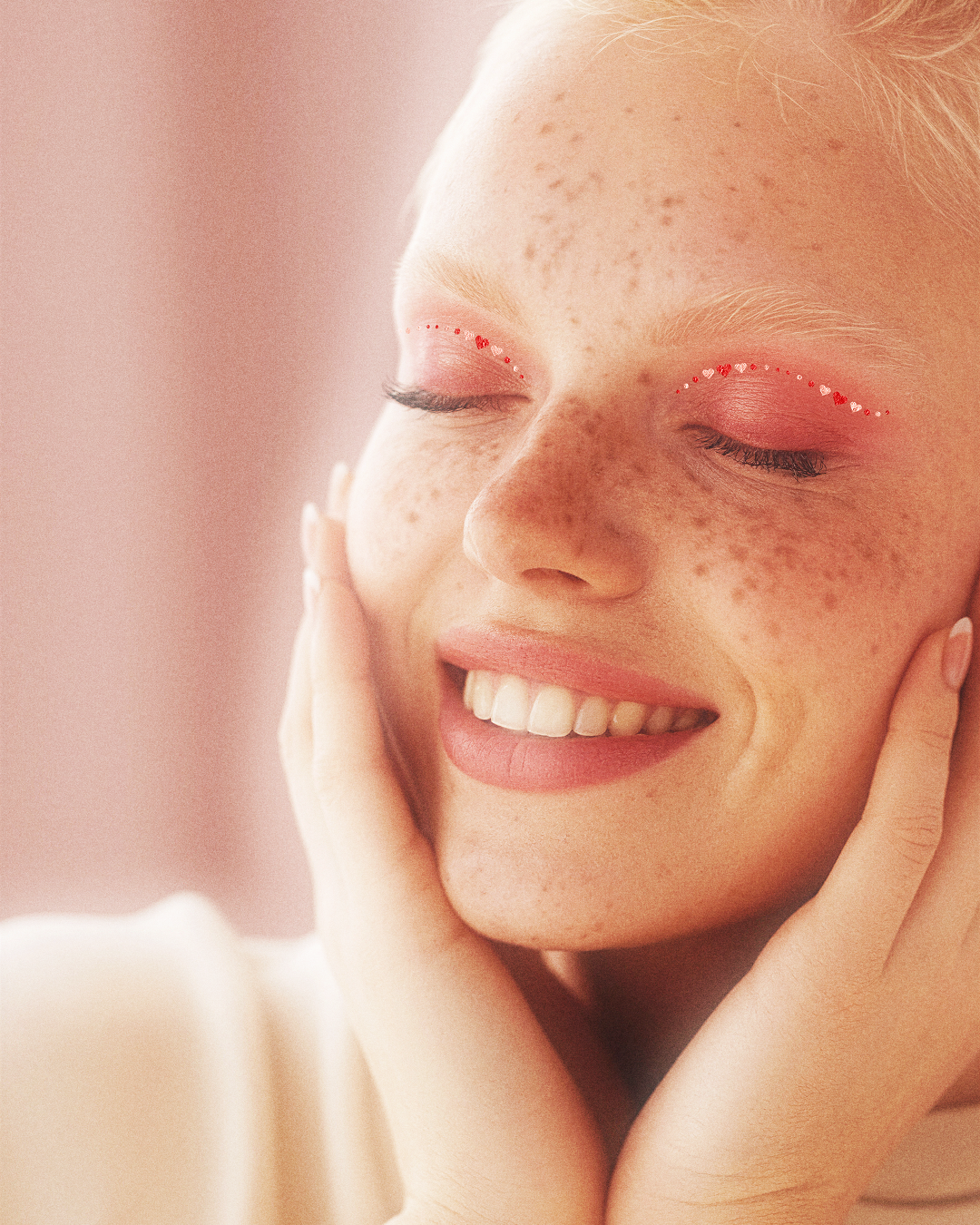 Sweetheart Eye Liner